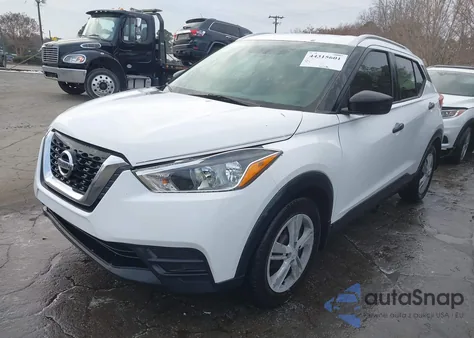 2018 Nissan Kicks S из США, поврежденный, VIN 3N1CP5CU9JL528275